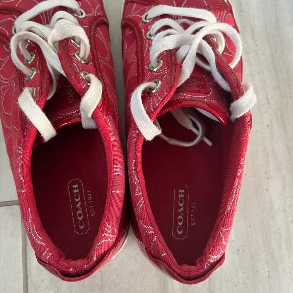 Coach Red and White Sneakers Vibrant Casual Style - Picture 5 of 8
